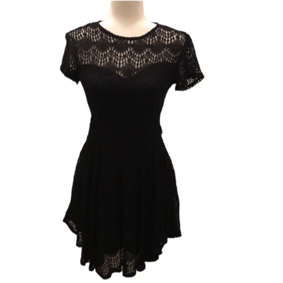 Kendall  & Kylie Lace Crochet Sz XS Hi-Low Skater Dress in Black - Picture 2 of 7